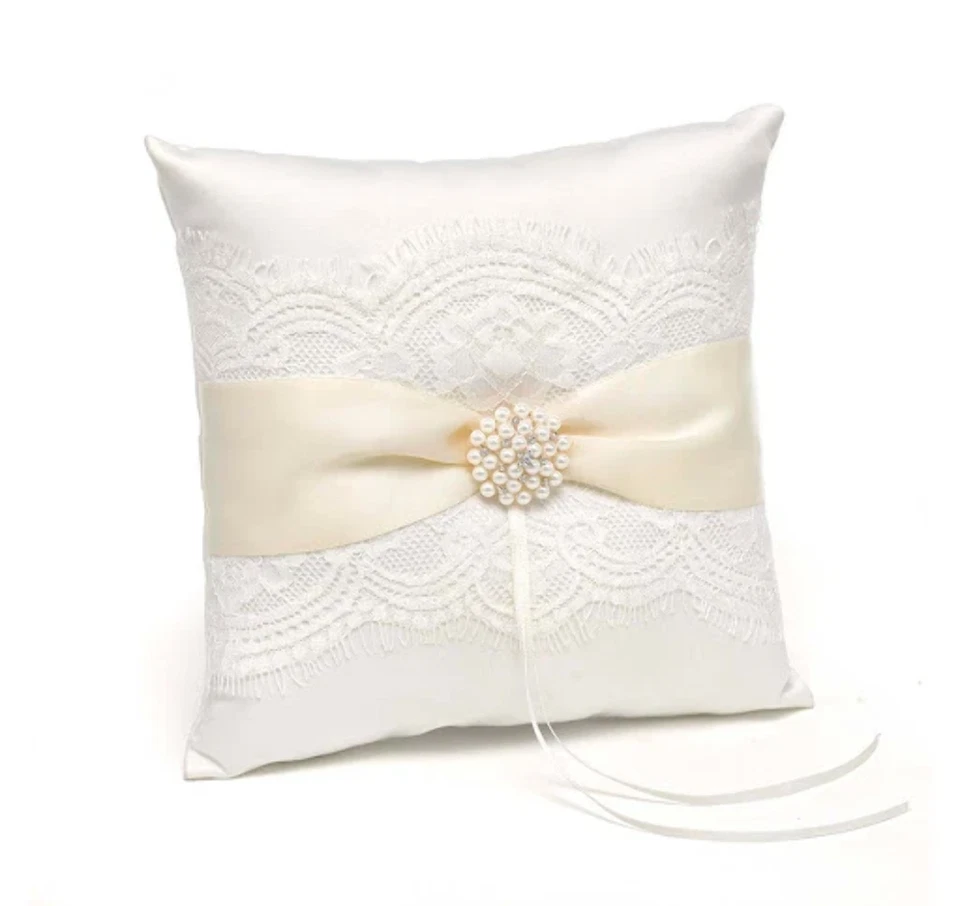 Splendid Elegance Ring Pillow - Imagem 1 de 1