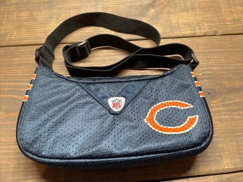 Pro•FAN•ity NFL Chicago Bears Shoulder Bag Purse Football Jersey Zip Closure Cover