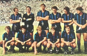 INTERNAZIONALE - 1975 FKS Euro Soccer Postcard - No.41 - Picture 1 of 2