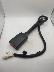 Hyundai i40 Seat Belt Buckle Right Hand Front 888303Z000RY 2011-15 Used OEM Part - Imagen 1 de 10