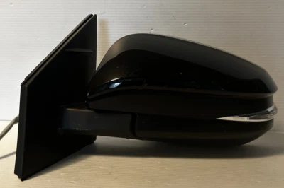 Сигнальное зеркало левое 7 проводов для водителя Toyota RAV4 2016 2017 2018 годов выпуска 0188 - Изображение 1 из 4