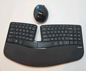 Microsoft Sculpt Comfort Desktop Wireless Ergonomic Keyboard and Mouse Combo - Afbeelding 1 van 6