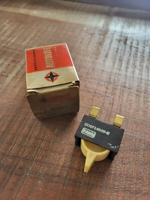 NOS 1960 福特雷鸟动力车窗控制开关 C0SF-14529-B — 第 1/3 张图片