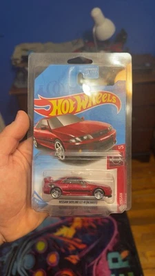 ¡¡¡ERROR MAYOR!!!!Hot Wheels Nissan Serie Nissan Skyline GT-R R33 Rojo 1/5 2017 E52 Foto 1 de 2