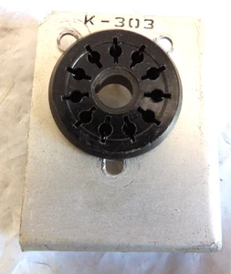 11 Pin Power Relay Universal Socket Round pin - Picture 1 of 2