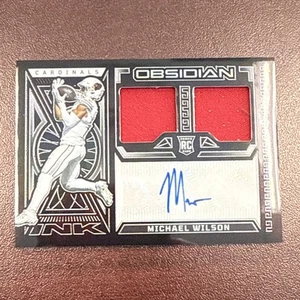 2023 Panini Obsidian Michael Wilson Rookie Maglia Inchiostro #RJI-MWI #/199 - Foto 1 di 2