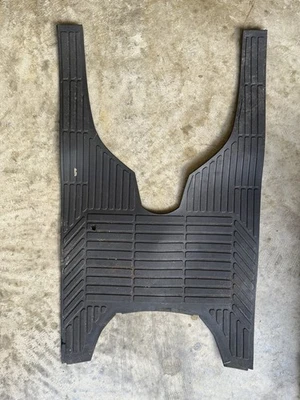Alfombrilla de goma 85-07 OEM Honda Elite CH80 64315-GV4-900ZC Foto 1 de 4