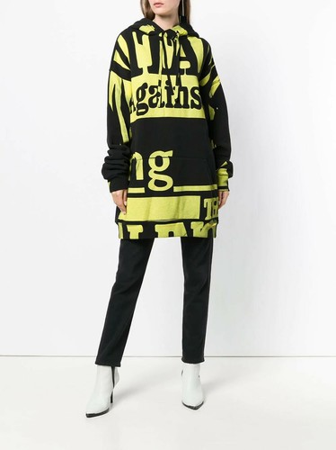 Felpa con cappuccio donna Maison Margiela stampa vitamin colore nero taglia Regno Unito s nuova prezzo disponibile £680