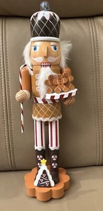 NUTCRACKER CHRISTMAS WOODEN DECORATION 35cm HIGH GINGERBREAD MAKER TK MAXX - Picture 1 of 3