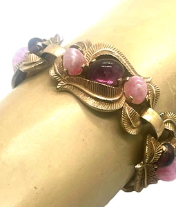 Bracciale vintage Boucher con ametista difettosa e cabochon in vetro maculato rosa non firmato - Foto 1 di 4