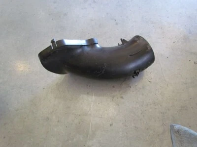 2007 BMW M6 Convertible RH Air Intake Tube Portion 1371 7834743-01 - Image 1 of 2