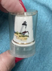 Thimble - Lincoln City Oregon Lighthouse In Plastic Dome, Never Opened - Picture 1 of 5