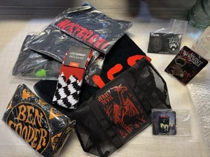 LOOK! Loot Crate, Loot Fright Fodder, 3 Shirts, Ben Cooper, Pins, Bags, towel - Picture 1 of 17
