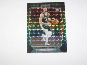 2017-18 MOSAIC, SPURS, DERRICK WHITE, ROOKIE, GREEN PRIZM SP (CELTICS) - Picture 1 of 4