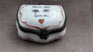 ANCIEN PILULIER EN PORCELAINE LOIN DES YEUX LOIN DU COEUR LC FERMOIR ORIGINAL - Bild 1 von 20
