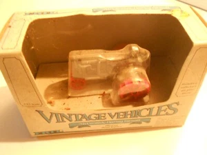 ERTL Vintage Vehicles McCormick-Deering Farmall Tractor, Die-Cast Metal No. 2527 - Picture 1 of 5