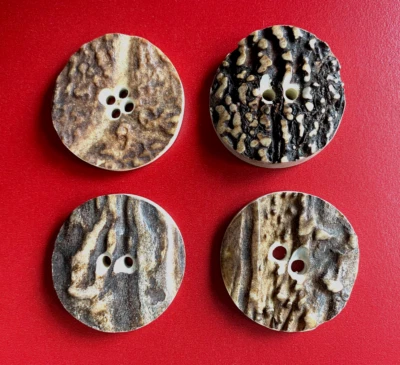 Große echte Hirschhorn-Knöpfe / Trachtenknöpfe, 42 mm,  2-Loch & 4-Loch - Bild 1 von 4