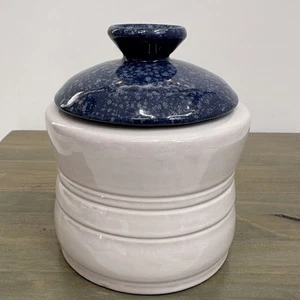 Vintage White W/ Blue Speckled Lid Frankoma Pottery Canister 6” Tall Jar Crock - Picture 1 of 10