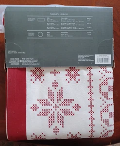 New Threshold Tablecloth Snowflake Xmas Target Oblong 60 X 120 Red 10-12 People - Picture 1 of 5