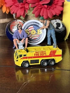 Matchbox 1992 Airport Fire Truck Yellow Diecast USED VG Condition - Picture 1 of 10