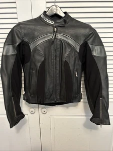 Teknic Black Leather Womens Motorcycle Jacket Size 6 - Picture 1 of 4