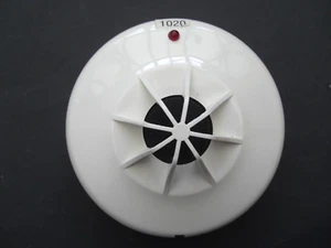 £48 IVA incluido ZP720-2 Ziton - Detector de calor analógico - Versión 2 - Ahora obsoleto - Imagen 1 de 4