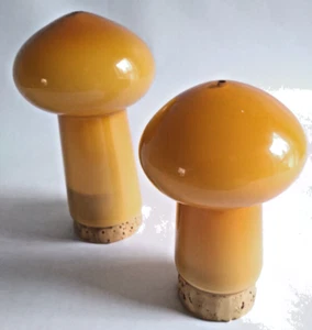 Salero y pimentero Michael Bang para Holmegaard Dinamarca con forma de hongo de vidrio - Imagen 1 de 7