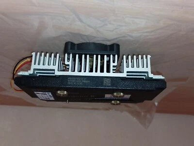 CPU PROCESSORE + VENTOLA SLOT-1 PENTIUM 2 II MMX 400MHz SL3EE 400/512/100/2.0 - Immagine 1 di 4