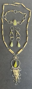 Juego de Pendientes Collar Pulsera Bambú Perú Piedra Semipreciosa Serpentina Verde - Imagen 1 de 10