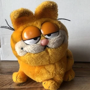 Garfield Plush - Picture 1 of 6