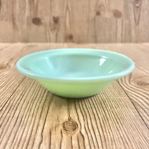 Vintage 6" Jadeite Fire King Bowl Oven Ware Green Soup Fruit Dessert Cereal MCM - Picture 1 of 6