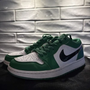 Size 7 - Air Jordan 1 Low Pine Green (553558-301) - Picture 1 of 15