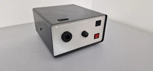 Fiberoptic Home LQ 1100 Fuente de Luz Fría Luz para Microscopio 12V 100W  - Imagen 1 de 7