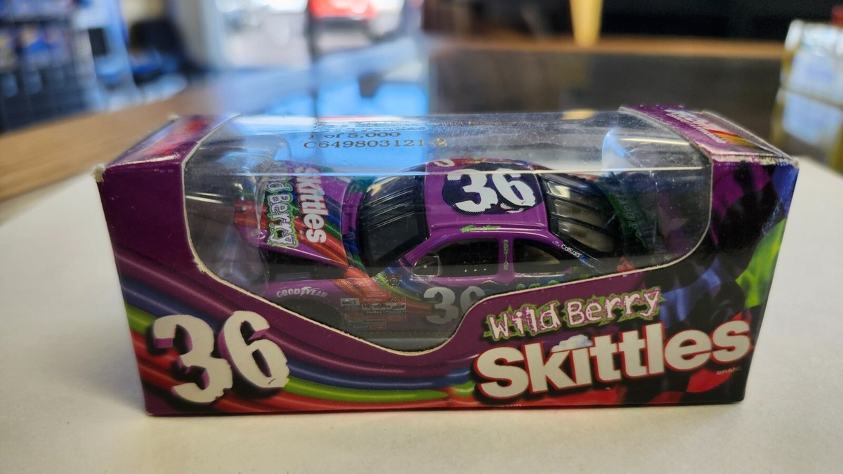 Action Ernie Irvan #36 Skittles Wild Berry 1998 Pontiac 1:64 Stock