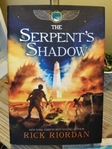 The Serpent's Shadow (The Kane Chronicles #3) by Rick Riordan 1st/1st HB DJ VGC! - Foto 1 di 10