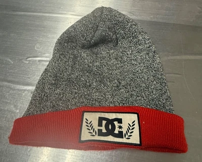 #I DC Beanie Skateboarding Pebble Gray Red Cap Hat Beanie Unisex Men Women's  - Image 1 of 4