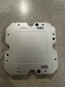 CPU de 8 núcleos IBM Power7 51Y0500 de 4 GHz de colección con procesador de servidor de gama alta raro IHS - Imagen 1 de 4
