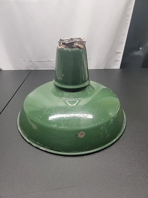 Vintage Green 12” Porcelain Enamel Barn Light Fixture -LOT#3A - Image 1 of 4