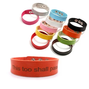 Bracciale This Too Shall Pass, Lunghezza Regolabile, Ecopelle, Colori a Scelta - Foto 1 di 6