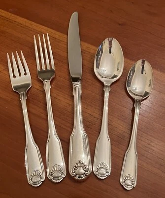 Oneida Heirloom Cube Community SILVER SHELL Silverplate Flatware - Choice - Image 1 of 4