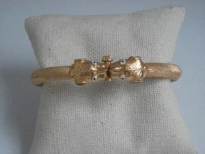 22KT 22CT Yellow Gold with Red & Green Enamel Hinged Bangle Bracelet 25.45 Grams - Picture 1 of 15