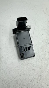 2017-2022 Toyota Prius Prime Air Flow Meter OEM 22204-75030 - Picture 1 of 11