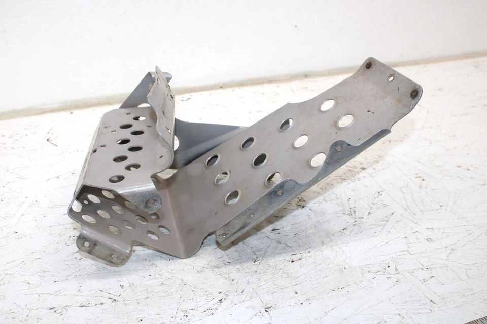 Ski-doo Grand Touring 800 2003 OEM pie derecho soporte bueno 518323563 SS91 Foto 1 de 4