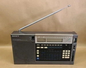 Sony ICF-2010 AIR/FM/LW/MW/SW Synthesized Receiver Shortwave Radio - UNTESTED - Zdjęcie 1 z 9