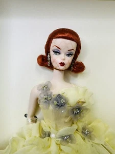 STUNNING 2012 Mattel #W3496 BFMC Gold Label Gala Gown Silkstone Barbie Doll NRFB - Picture 1 of 8