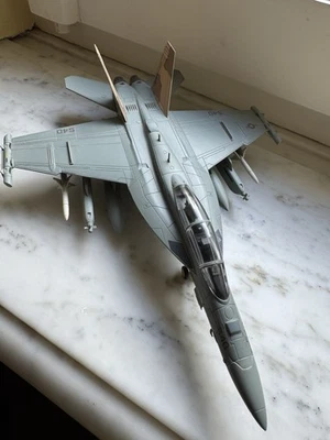 Hobby Master E/A-18 Growler 1/72 - Immagine 1 di 4