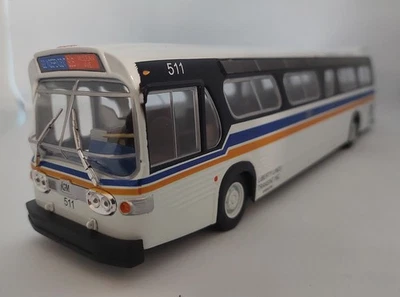 GM NEW LOOK TDH 5303 Foto 1 de 4