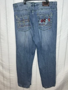 Vintage Coogi Jeans Mens 4v2x32 Blue Y2K Embroidered Logo Patches 90s Baggy Rap - Picture 1 of 15
