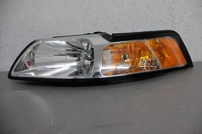 1999 年 2000 福特 MUSTANG 左侧灯 — 第 1/4 张图片