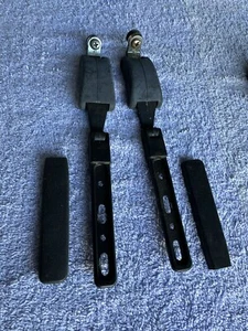 BMW E30 325is 325es 318 M3 Pop Out Latches Pair For Parts - Broken - Picture 1 of 6